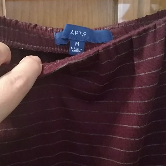 Cute Apt. 9 asymmetrical skirt - Picture 2 of 3